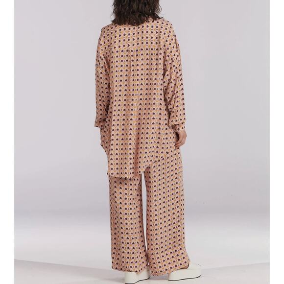Charlie Holiday Maple Geometric Print Button Front Long Sleeve Oversized Shirt - Picture 5 of 15